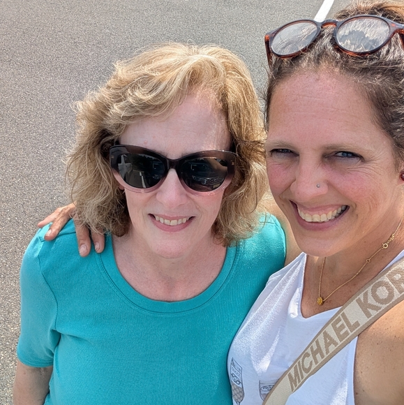 LETS GET TOGETHER!! - Picture 3 of 16